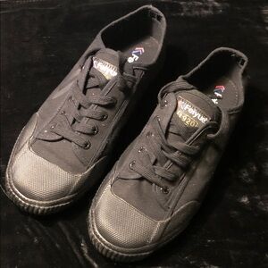 Feiyue sneakers (mens 10 womens 12)